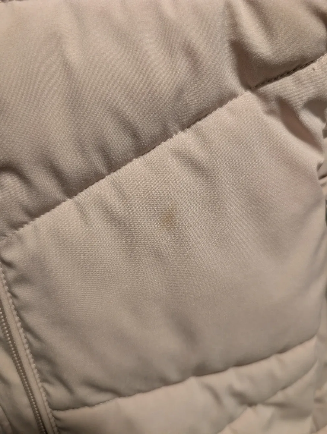 Youth Med Calvin Klein Puffer Jacket - EUC image indicator(7)