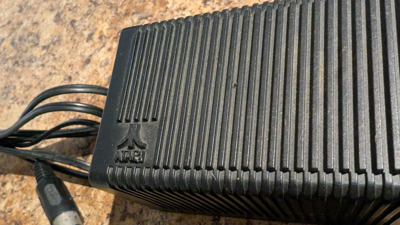 Atari XE console with Keyboard ,Games & Accessories image indicator(5)