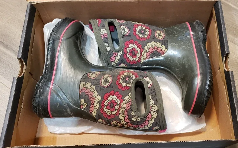 Bogs Kids Classic Pansies Boots - Size US 13