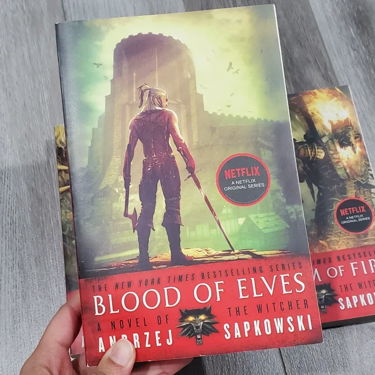 The Witcher Book Set: 1-3 image indicator(2)