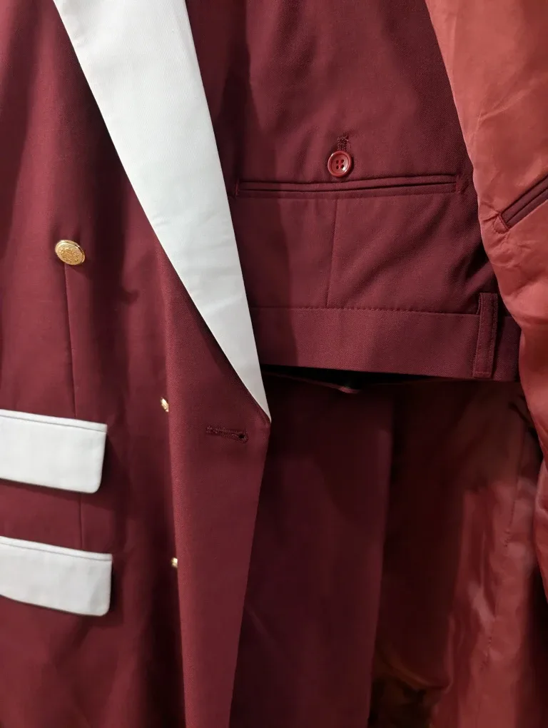 Claret XXL Suit - 70% Viscose, 30% Polyester BRAND NEW image indicator(4)