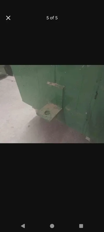 Green Industrial Waste Bin for $1500 each image indicator(5)