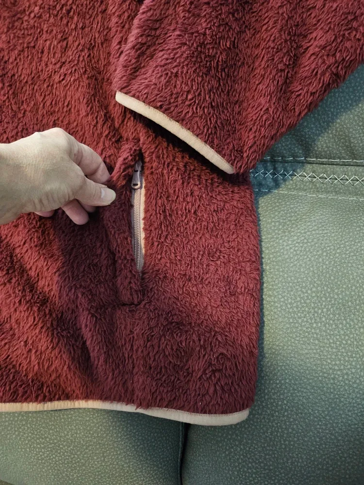 NWOT 3XL Longer Fleece Jacket w 2 Zip Pockets 32" image indicator(7)