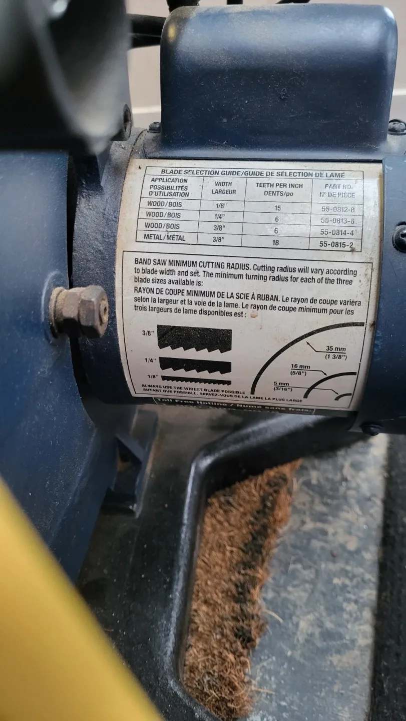 Mastercraft 9" Band Saw/Scie à ruban image indicator(2)