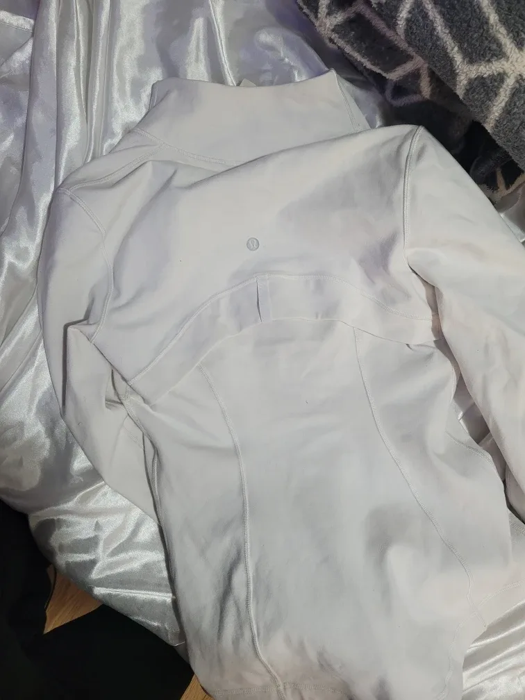 Lululemon Define Jacket - White, Size 4 image indicator(3)