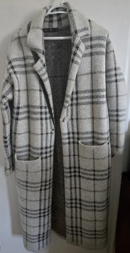 Long Plaid Coat - Size Small - photo 3