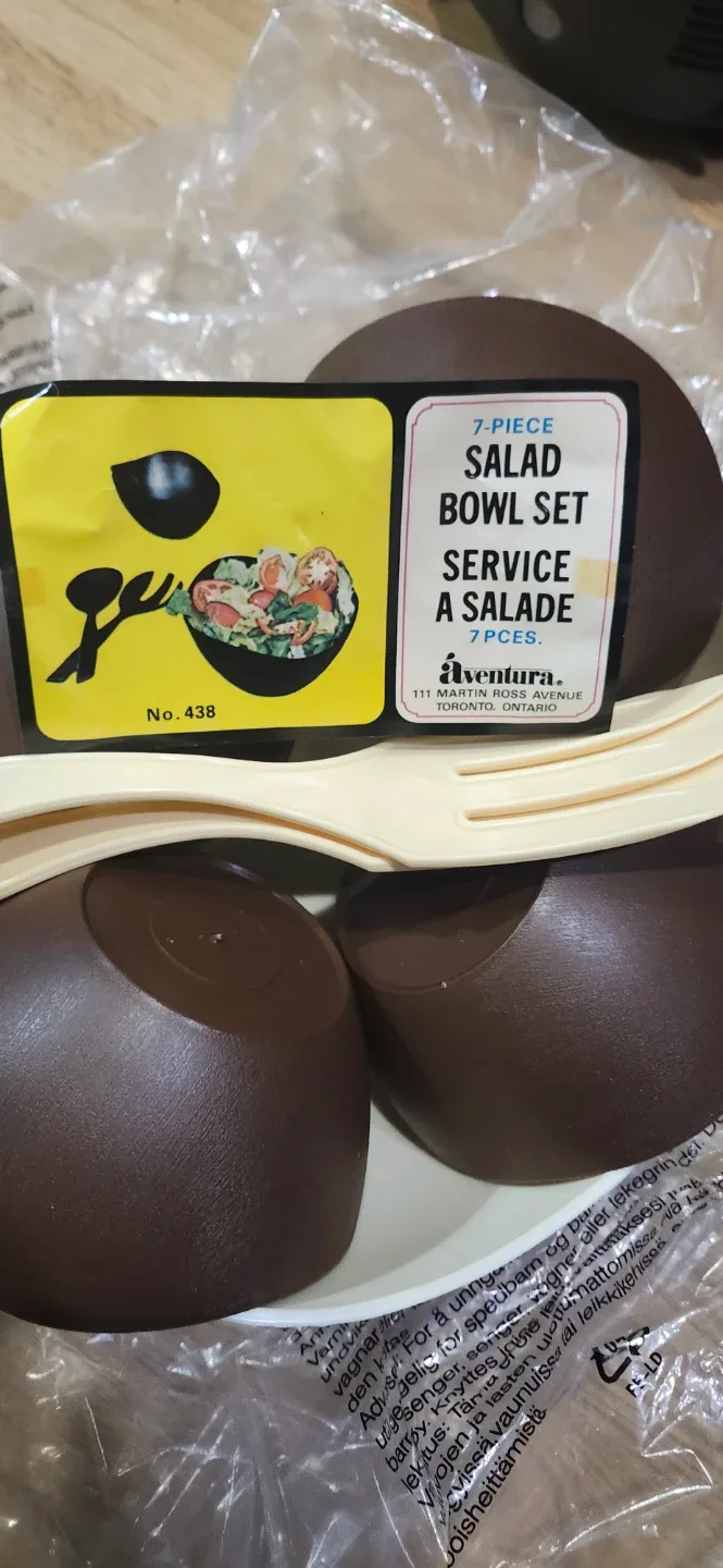 Aventura 7-Piece Salad Bowl Set - New in Package image indicator(2)