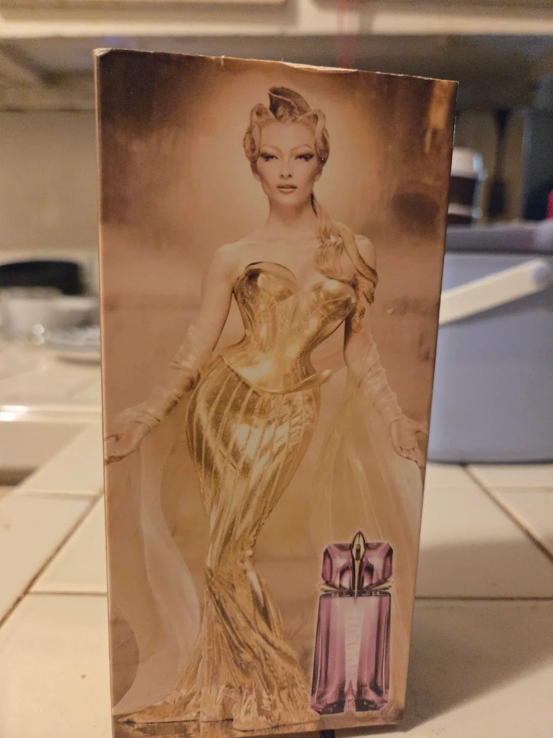 Thierry Mugler Alien Refillable Stones EDP 90ml image indicator(2)