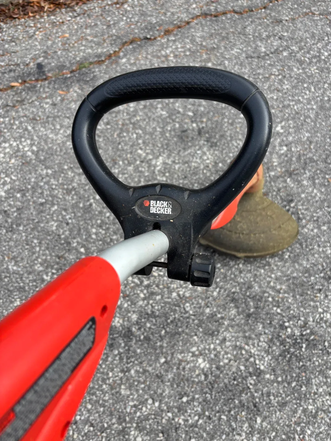 Black & Decker Grass Trimmer image indicator(2)