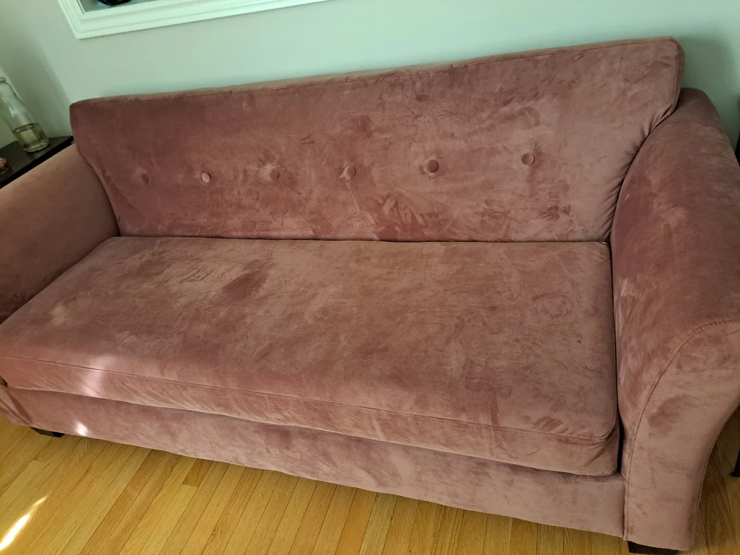 Pink Velvet Sofa image indicator(2)
