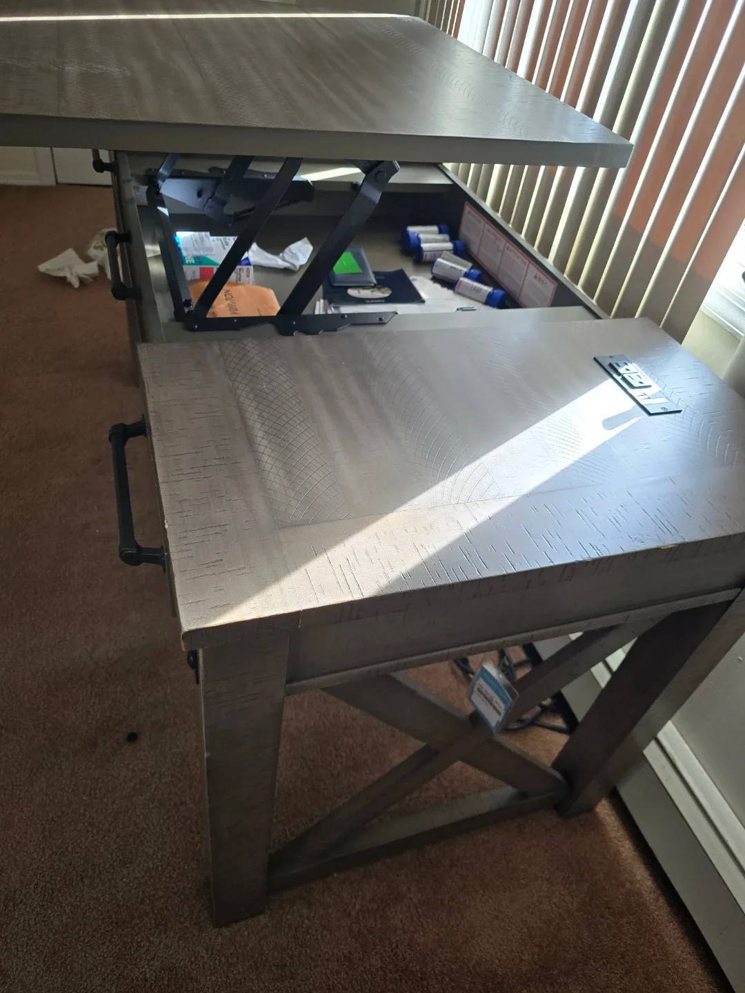 Raymour & Flanigan Fritz Lift Top Desk