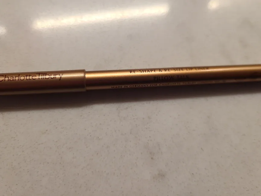 Charlotte Tilbury Lip Cheat - Pillow Talk image indicator(3)