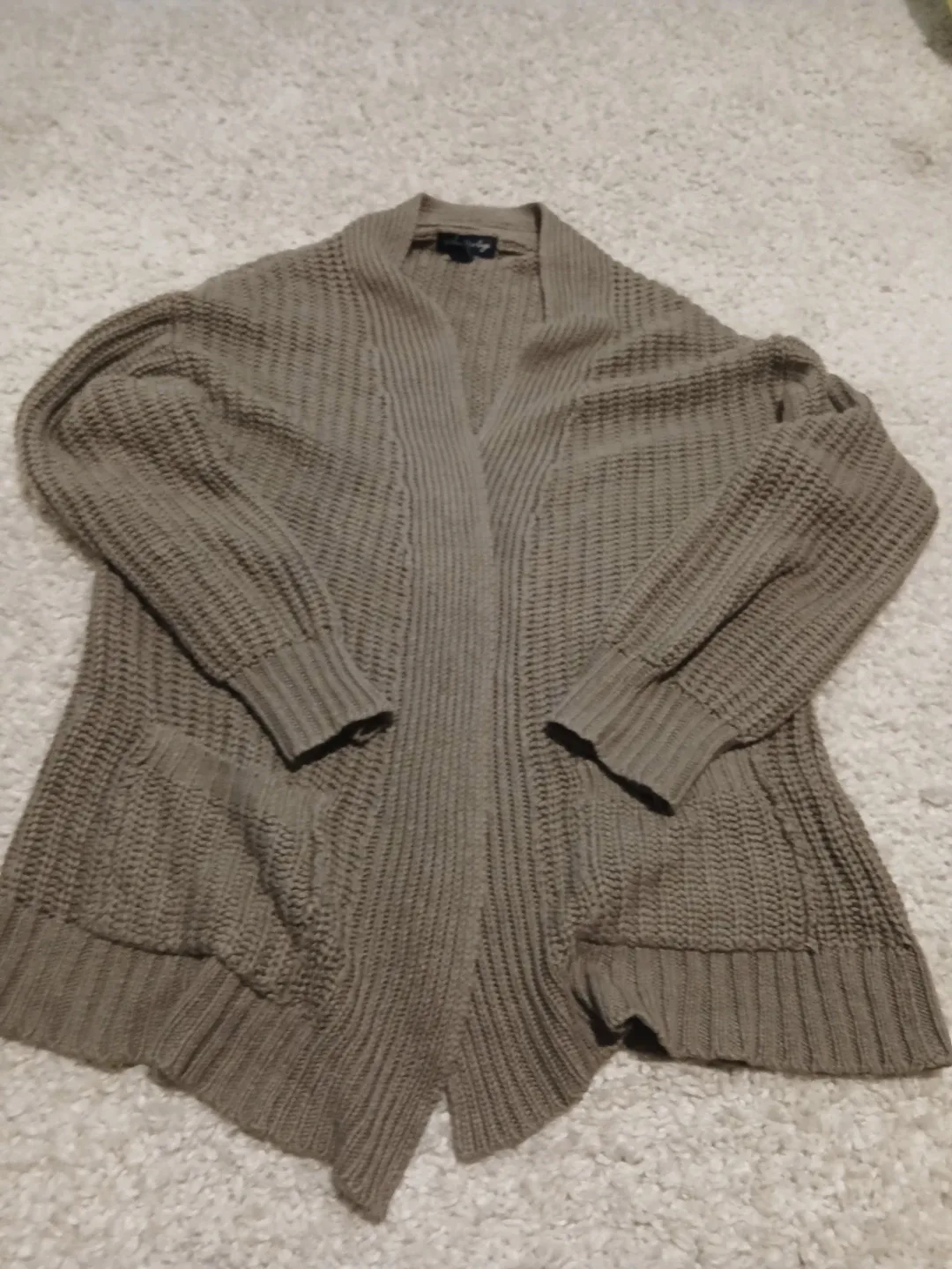 Mixed Clothing Bundle - Forever 21, Malibu image indicator(8)