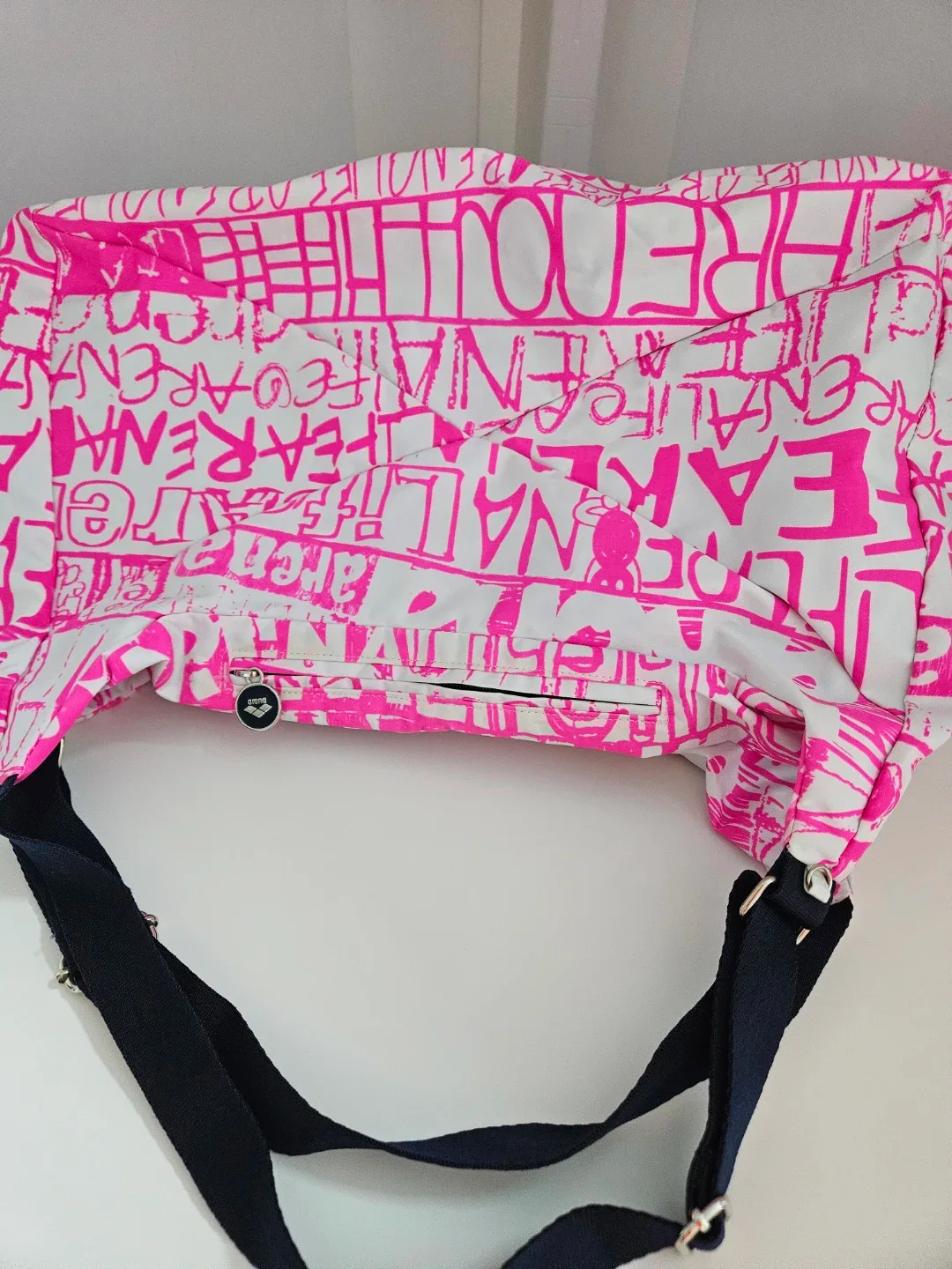 Arena Spiky III Gym Duffle Bag - Pink/White