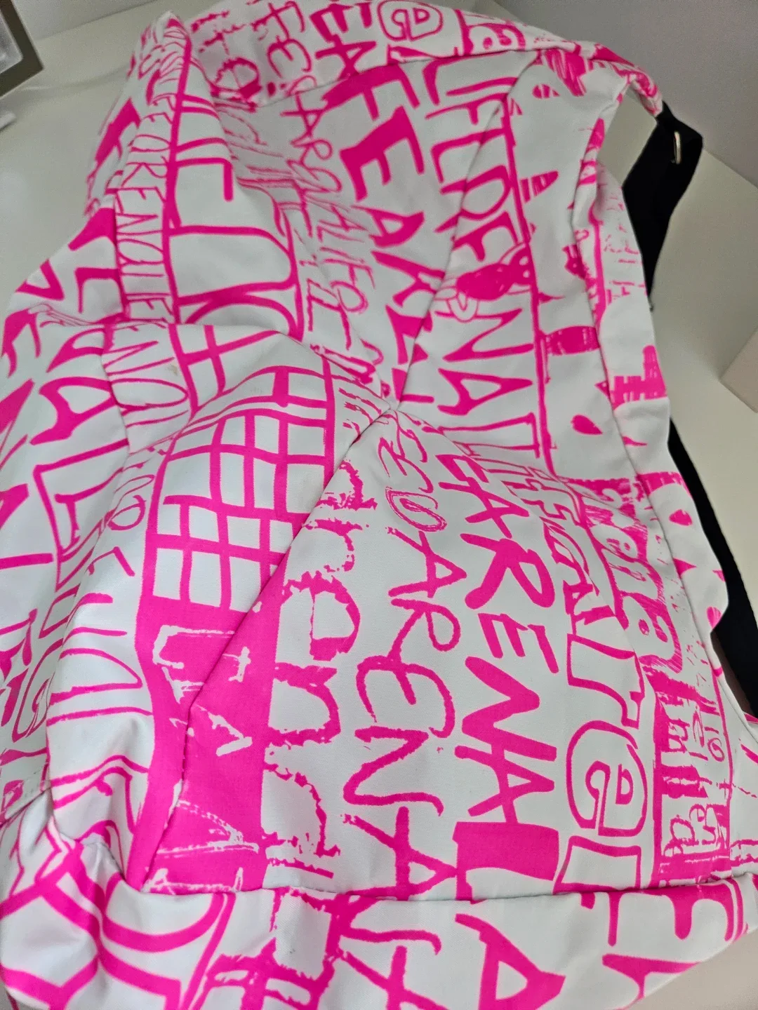 Arena Spiky III Gym Duffle Bag - Pink/White image indicator(3)