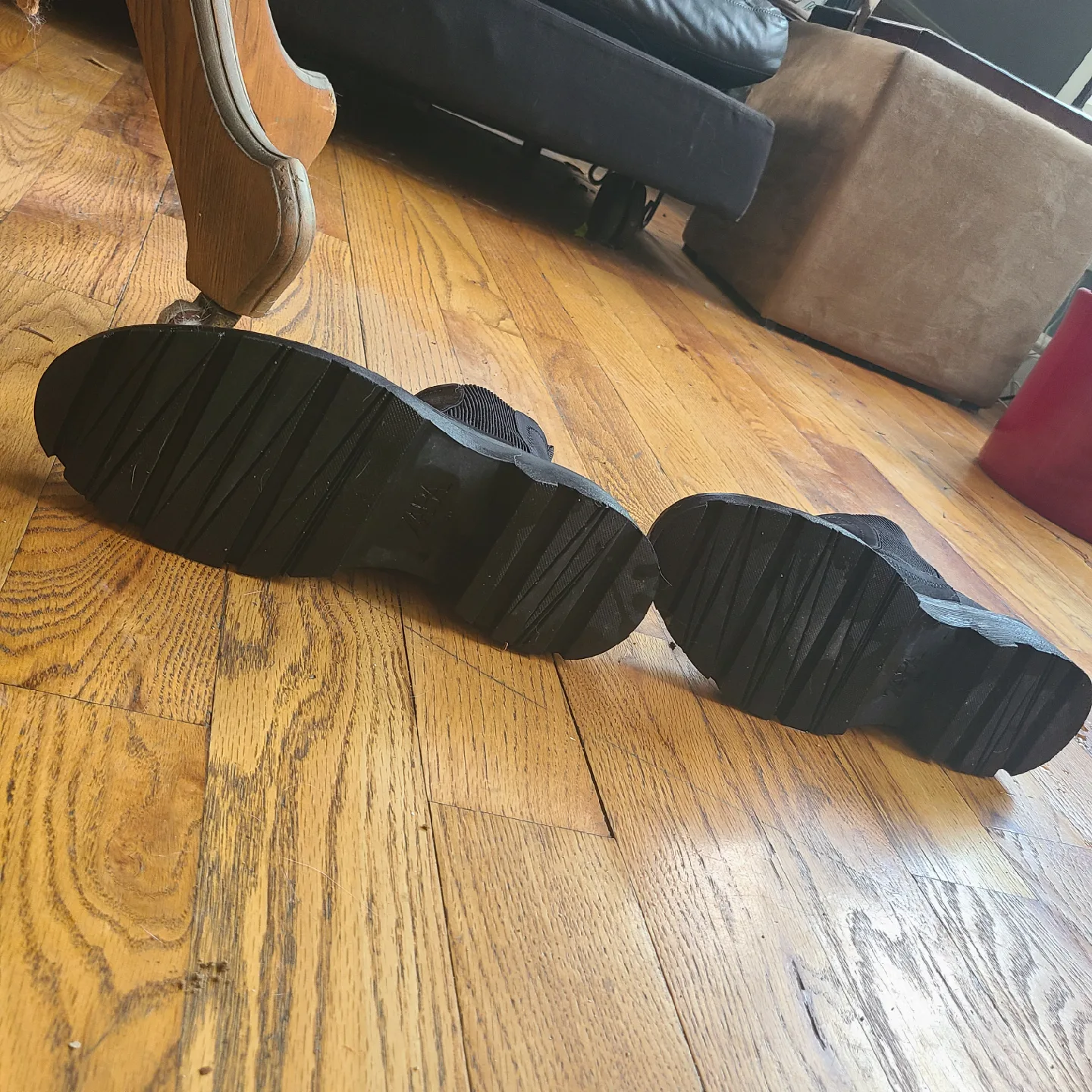 Zara Black Ankle Boots image indicator(3)