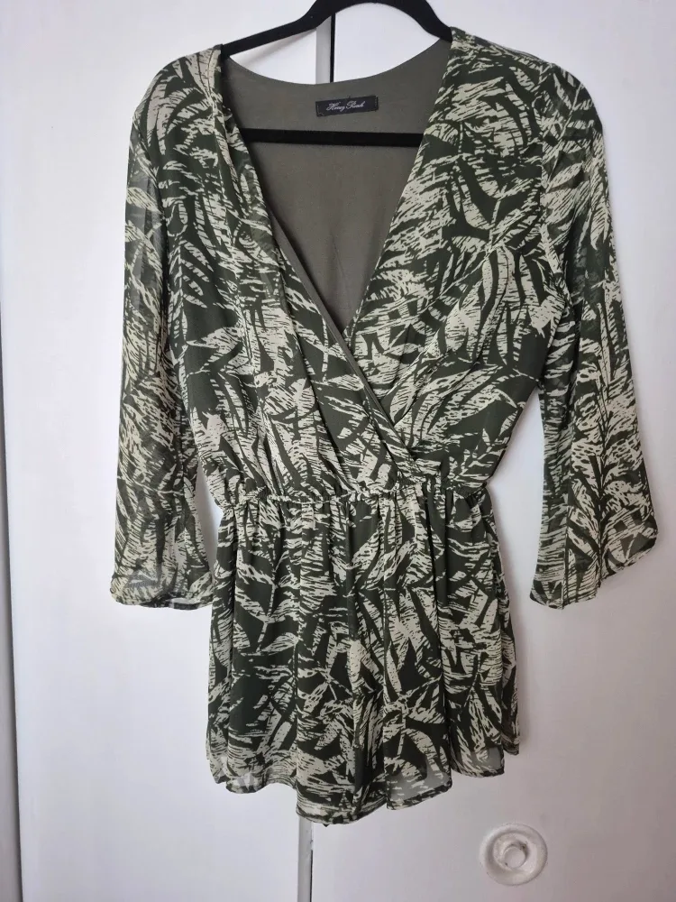 Honey Punch Romper - Green, Size Small
