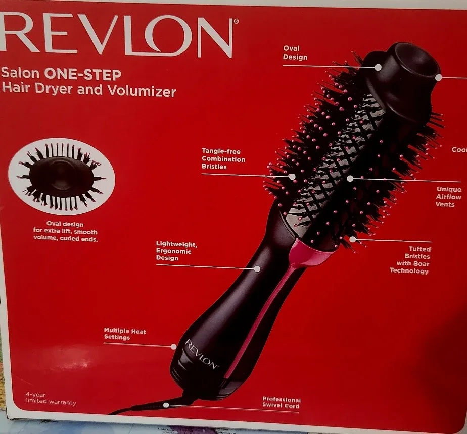 Revlon One-Step Hair Dryer & Volumizer image indicator(2)