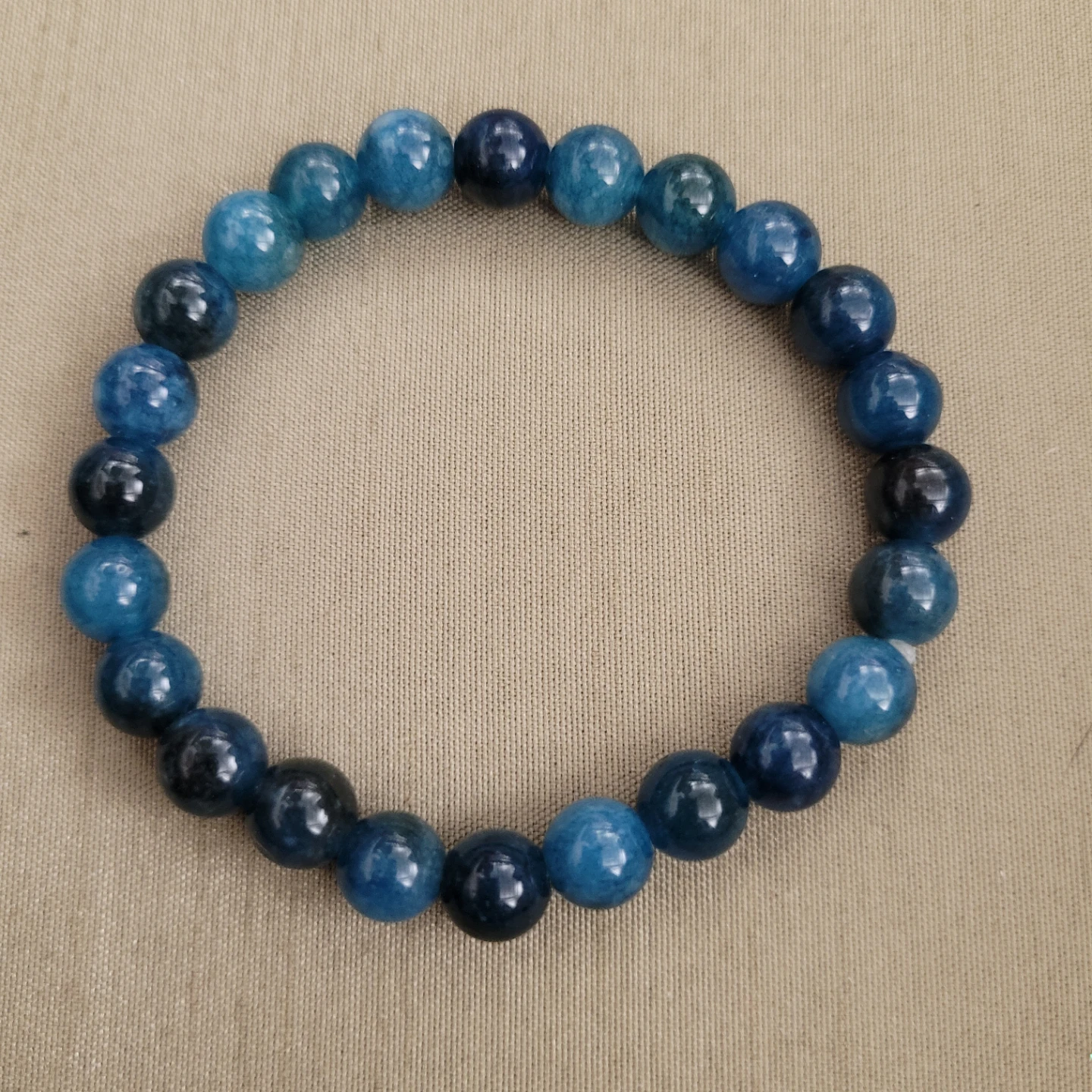 Beautiful Stretch Beaded Bracelet Brand New without Tags