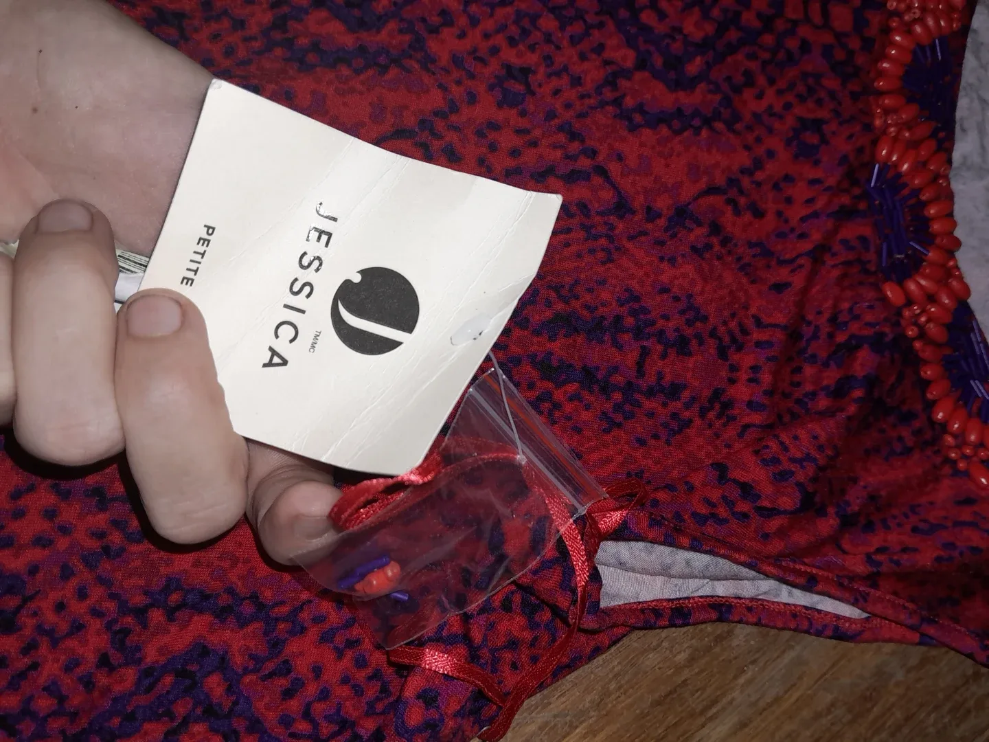 Jessica Petite Red/Purple Top - Size M/M image indicator(3)