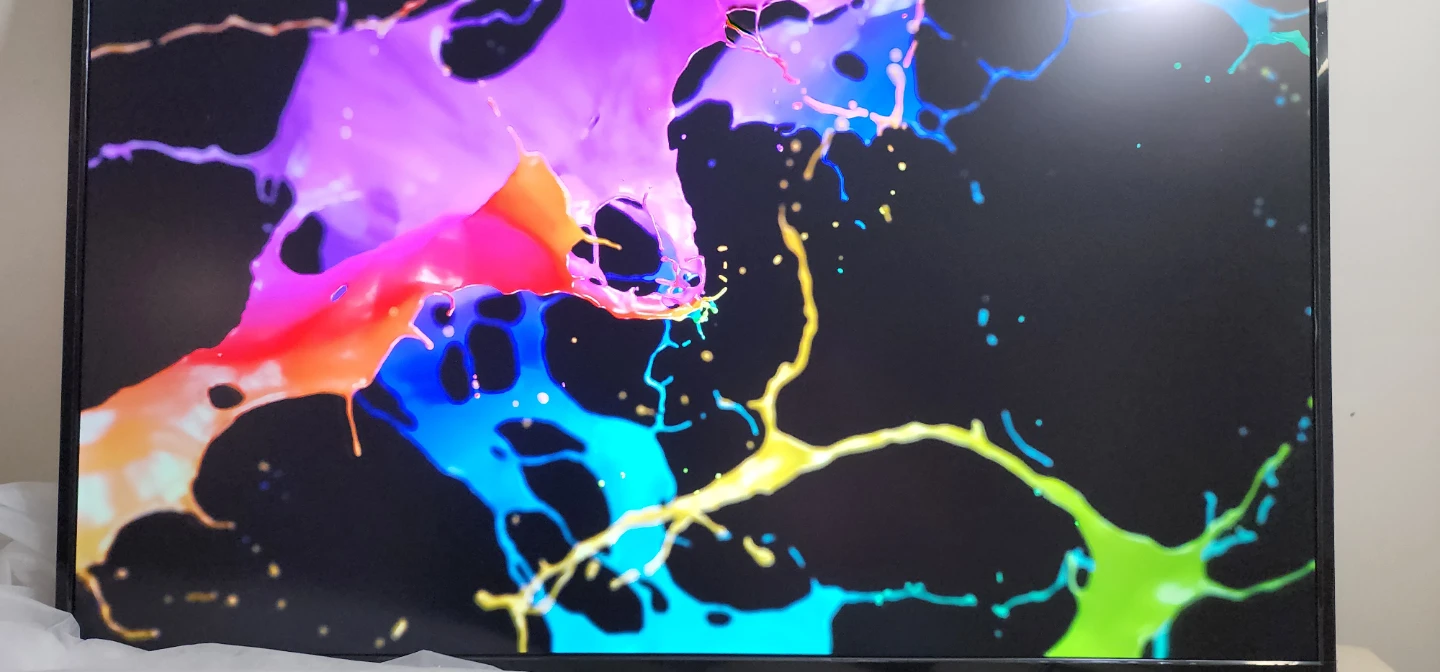   ViewSonic 43"  Commercial Grade Display / T.V WiFi & Internet