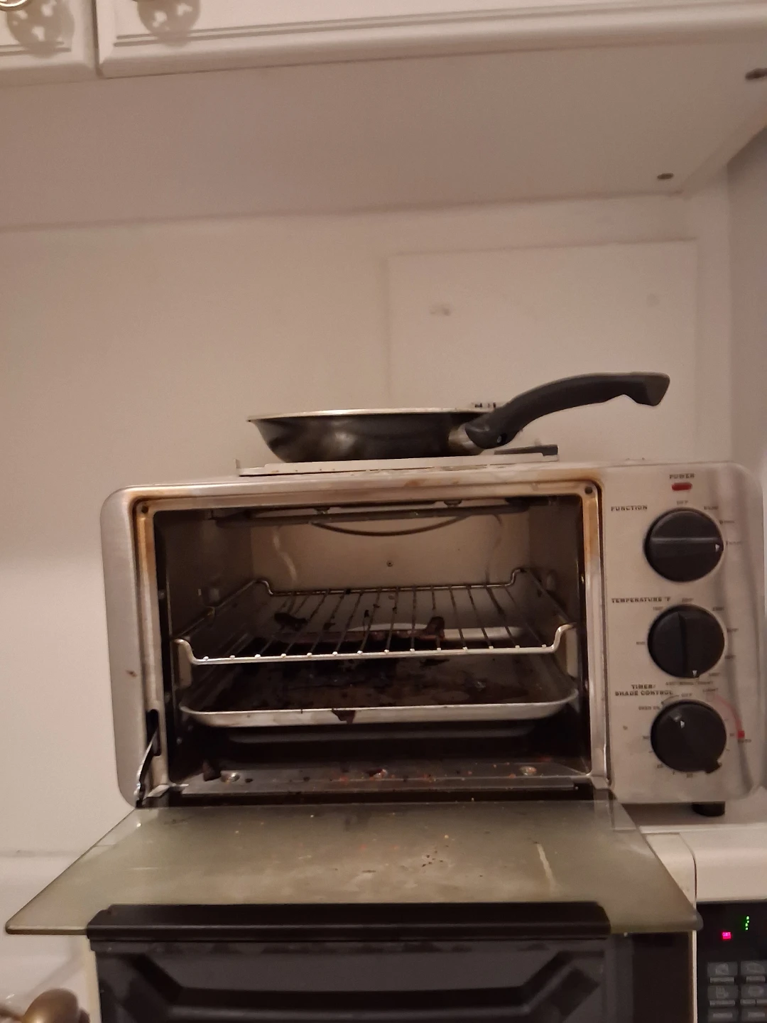 Waring Toaster Oven