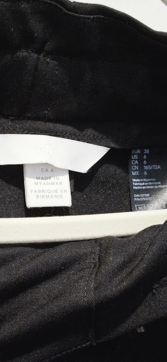 H&M Black Paperbag Waist Pants with belt, Black - Size 6 - photo 2