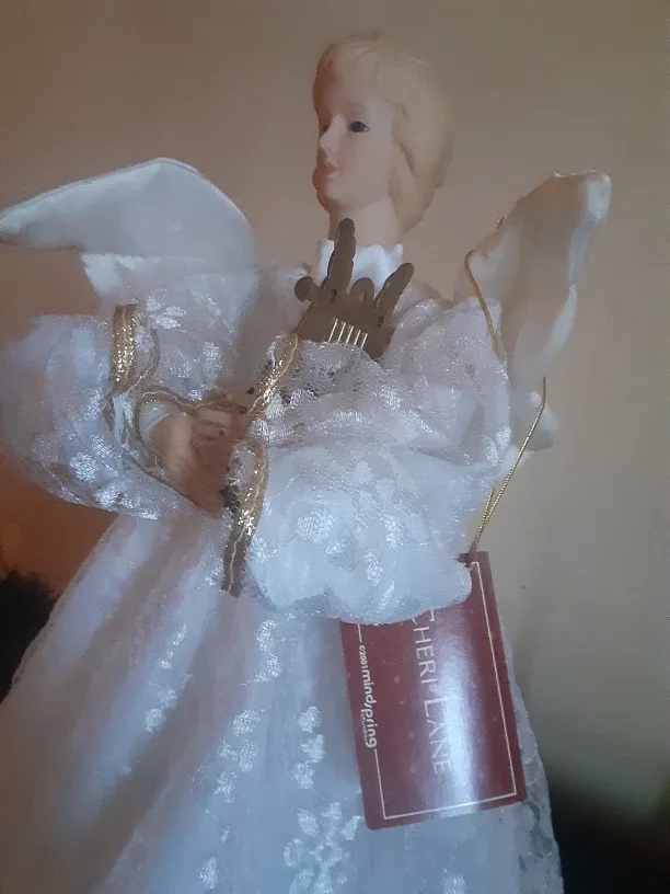 Cheri Lane Angel Figurine In Box! Battery operated image indicator(2)