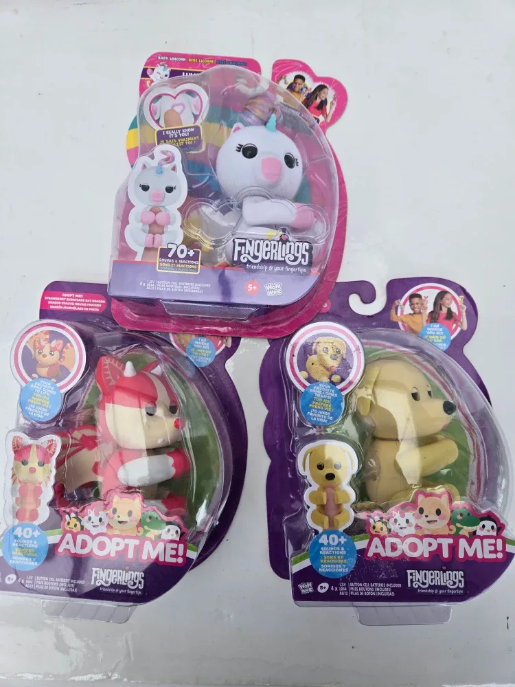 3 brand new fingerlings toys image indicator(2)