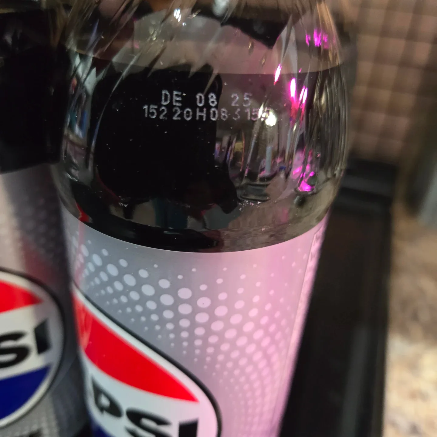 FOUR Diet Pepsi 710ml - Expiry Dec 08 2025 image indicator(3)