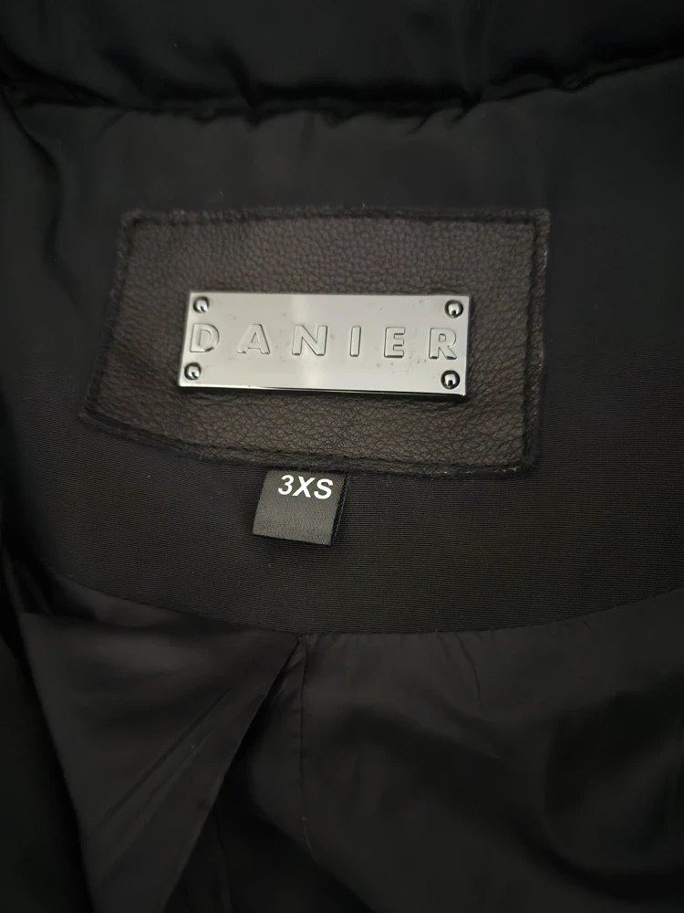 Danier Black Winter Coat - Size 3XS