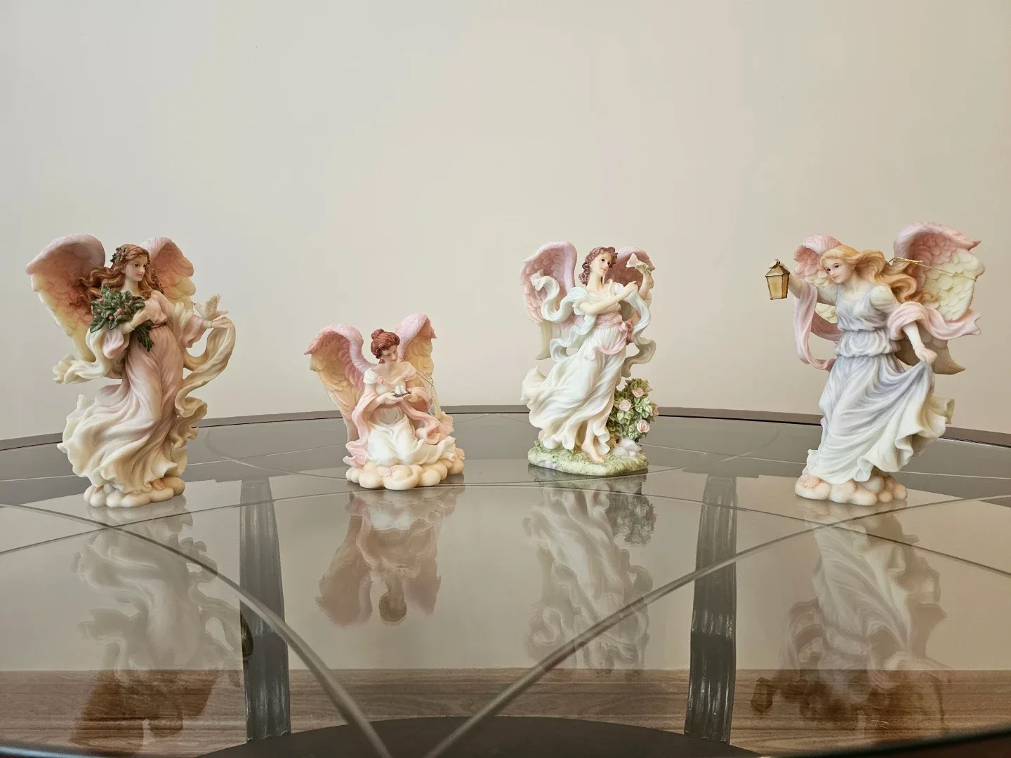 Angel Figurines (Set of 4) image indicator(2)