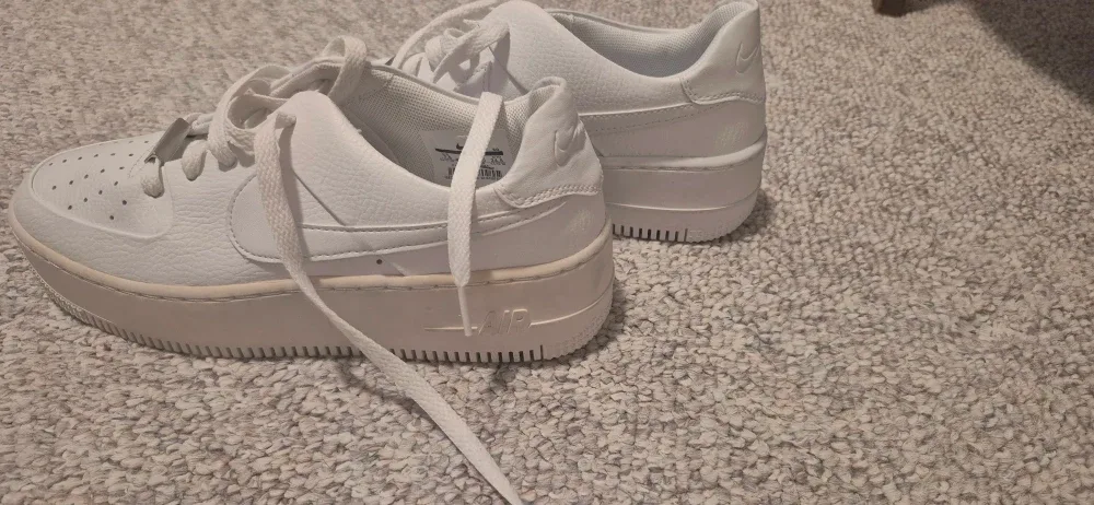 Nike Air Force 1 Platform White Sneakers image indicator(4)