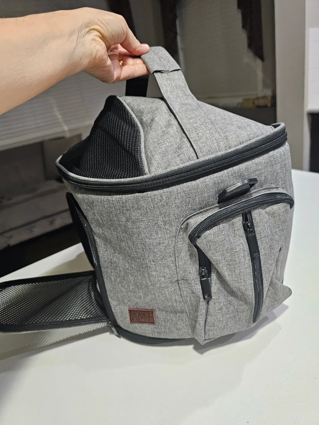 Grey Pet Carrier airline approved (New) image indicator(2)