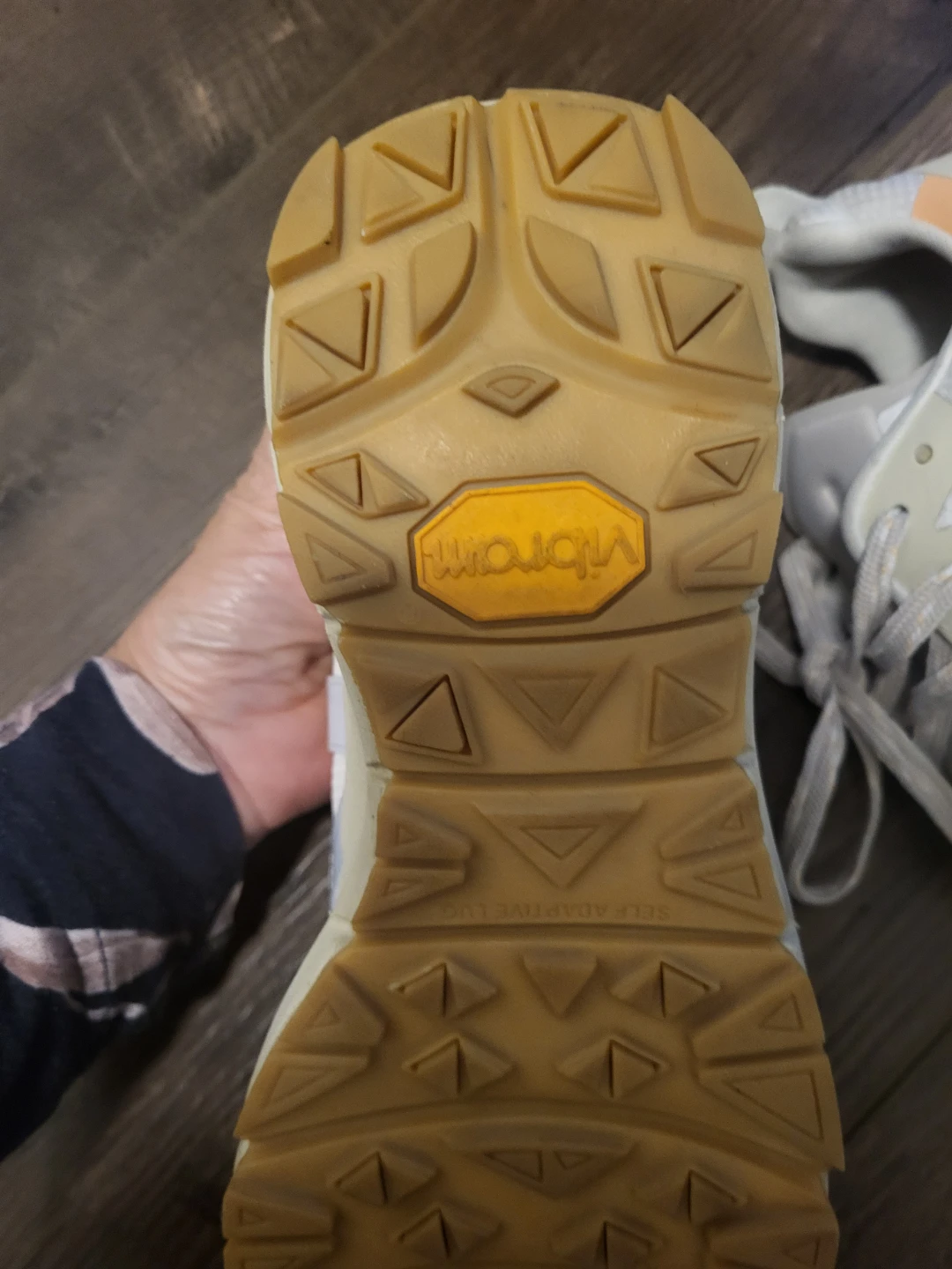 Veja Venturi Sneakers, US 8, EU 39 - photo 3