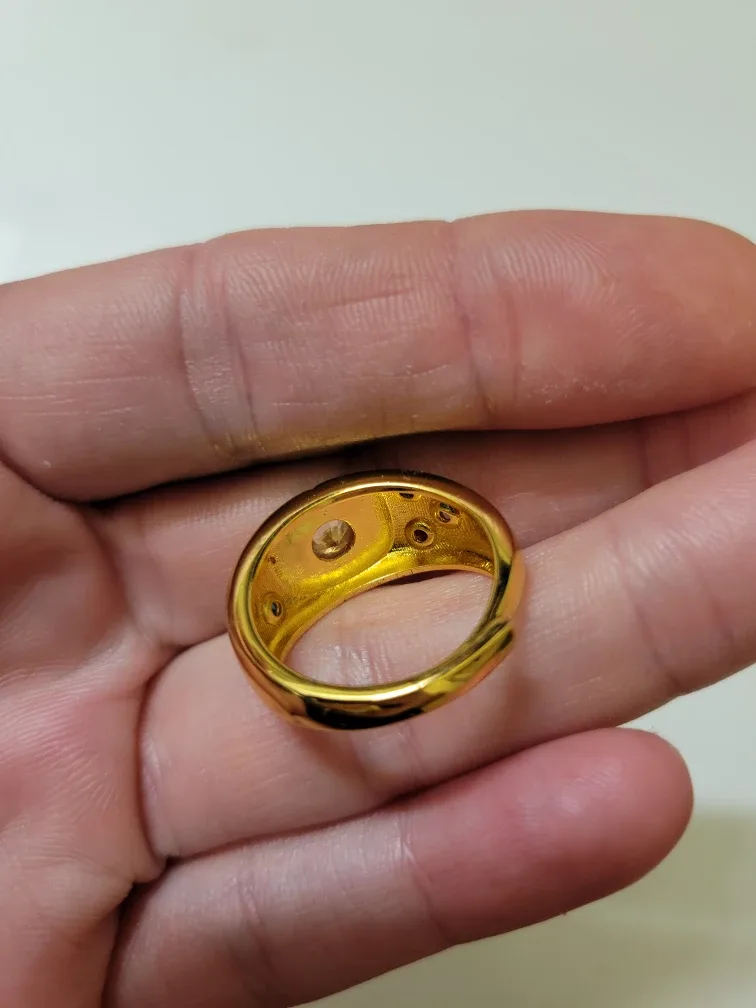 Gold Ring with Star Design image indicator(2)