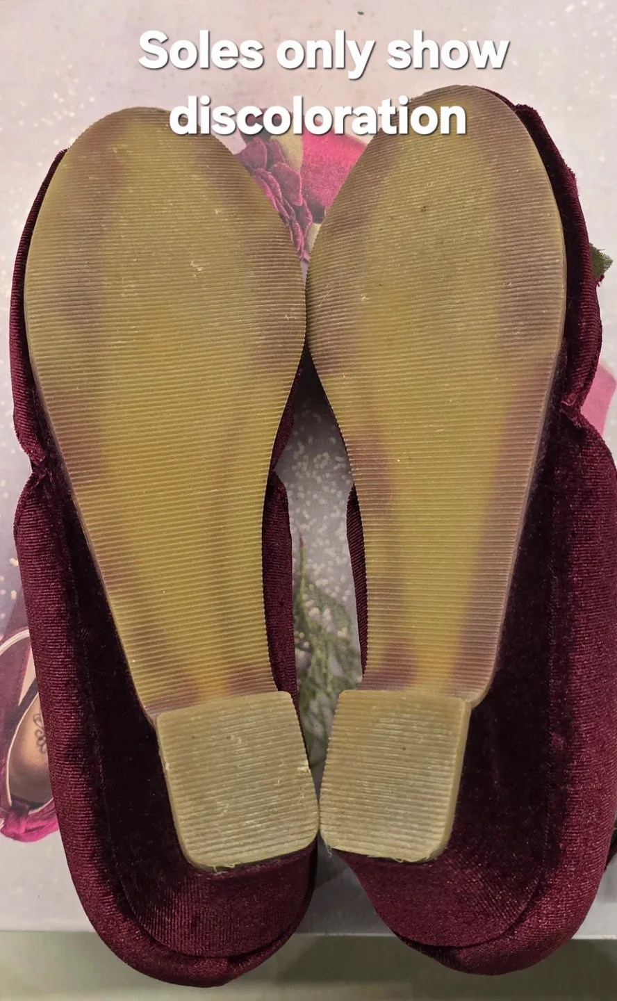 Girl's Burgandy Velvet Shoes with Rose Detail! Size 2 - Youth image indicator(7)