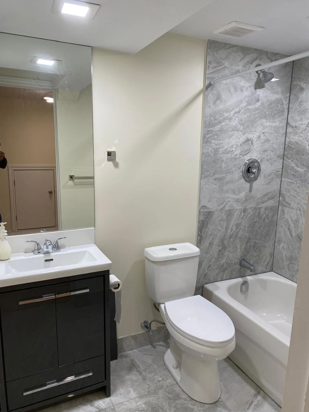 HOUSE FOR RENT - photo 2