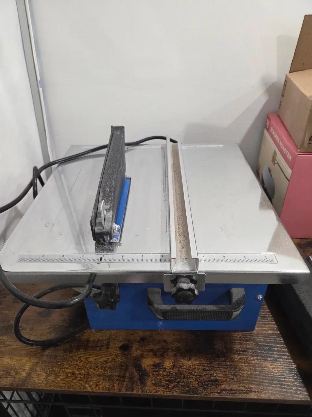 LeeGol Electric 7" Bench Top Tile Saw image indicator(3)