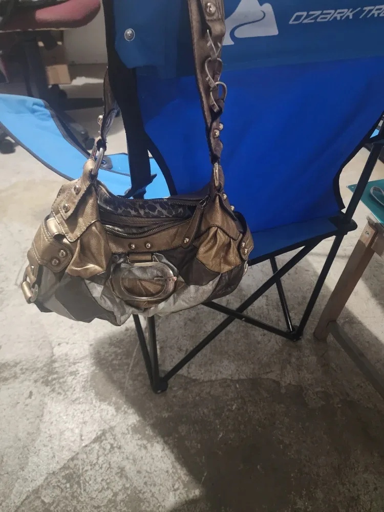 Guess Shoulder Bag image indicator(2)