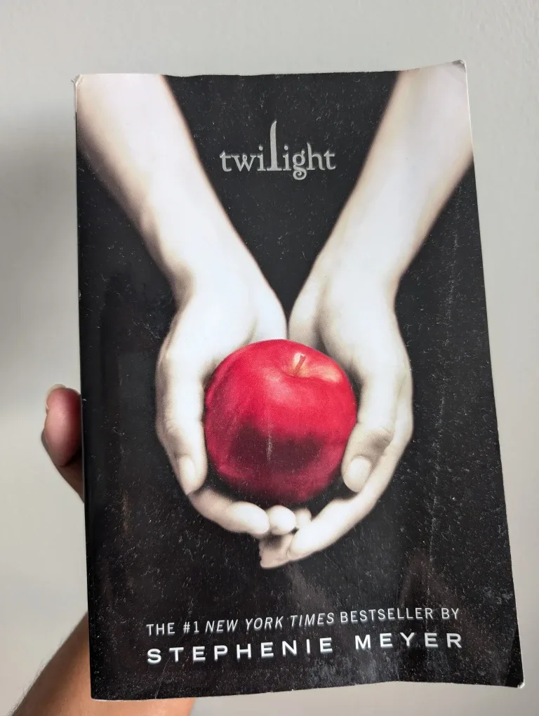 Twilight by Stephenie Meyer