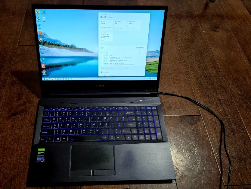 Gaming laptop with Korean keyboard