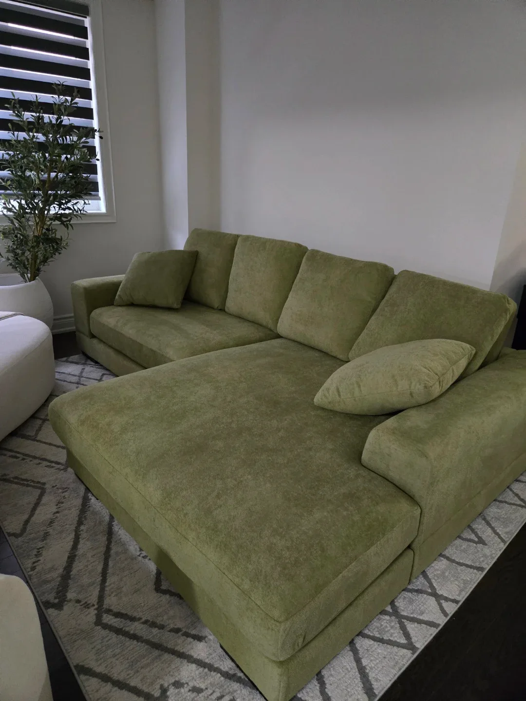Green Sectional Sofa thumbnail