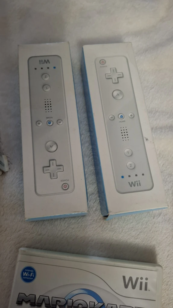 Nintendo Wii Console, Games, and Accessories - photo 5