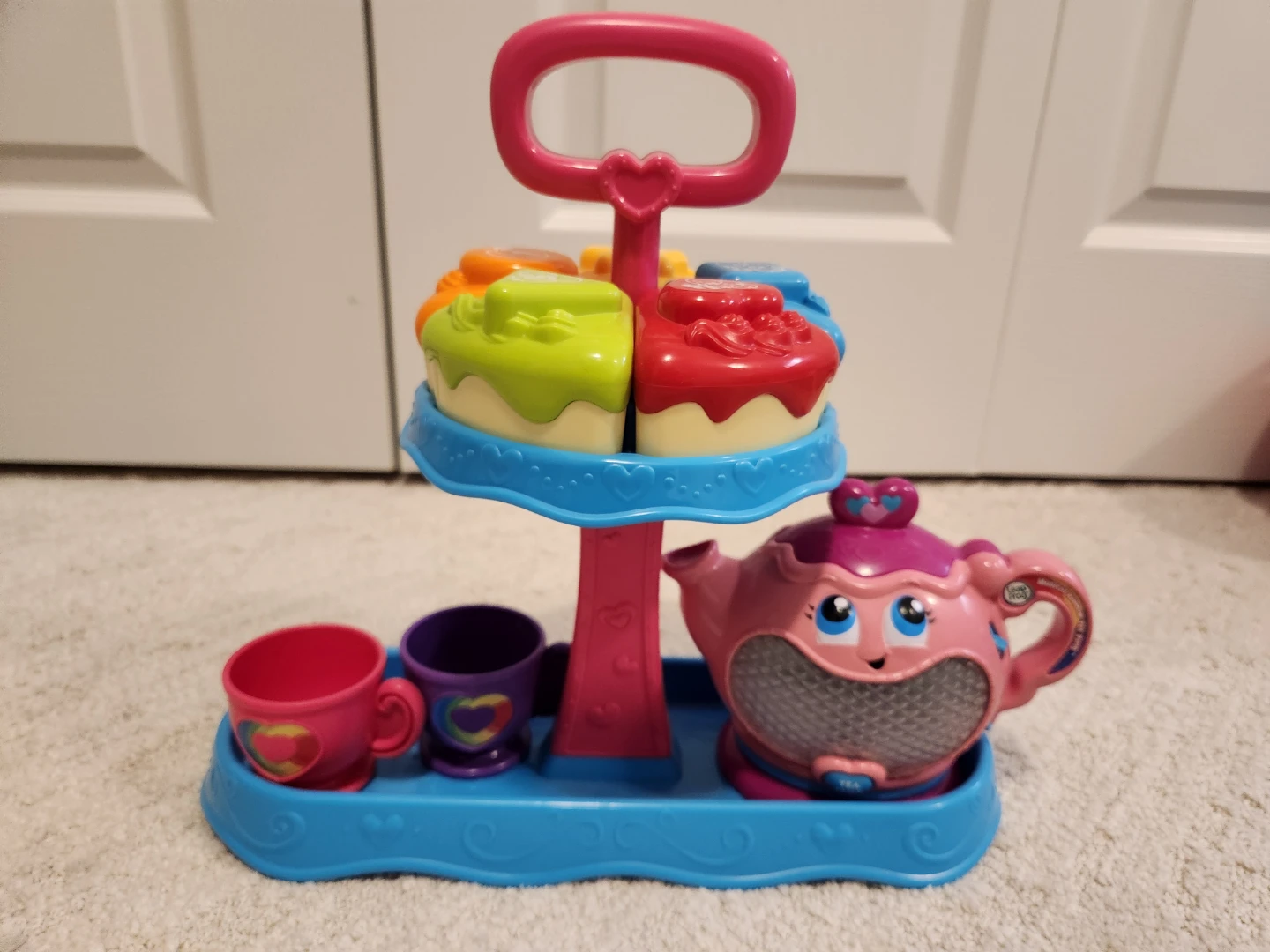 LeapFrog Musical Rainbow Tea Party