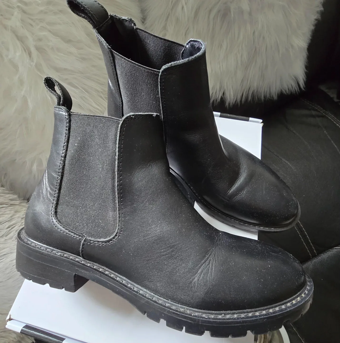 Brand new Leather Boots Billiee by Stevie Madden for sale $75 image indicator(3)
