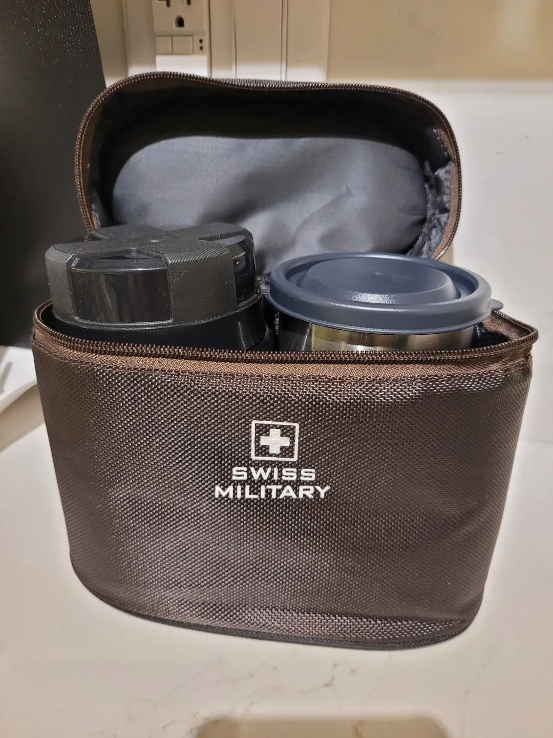 Thermal lunch box-Stainless insulated containers- Swiss Military image indicator(4)