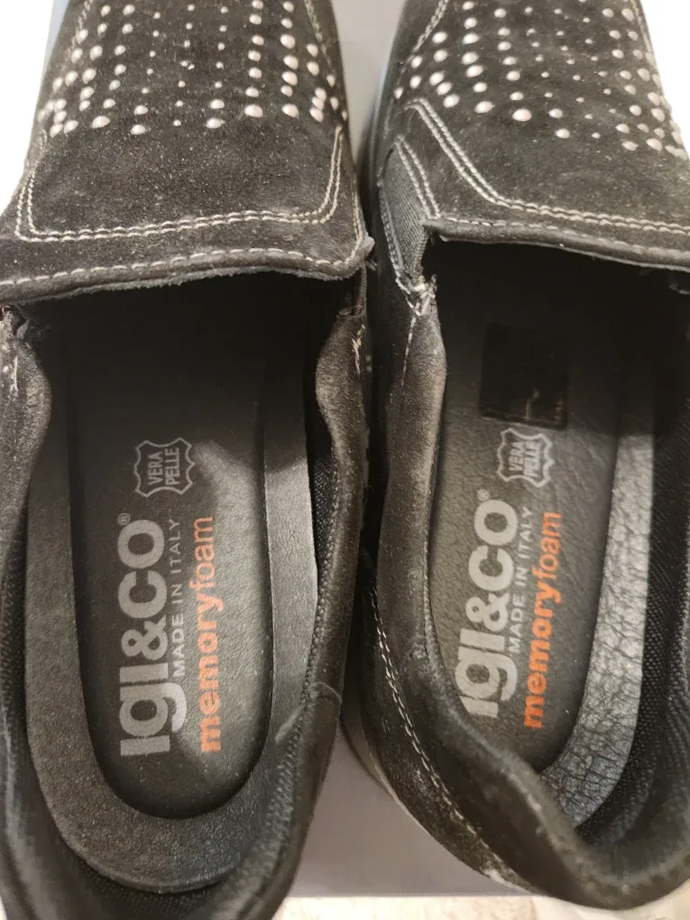 Italian  Memory Foam Shoes - Size 10 image indicator(3)