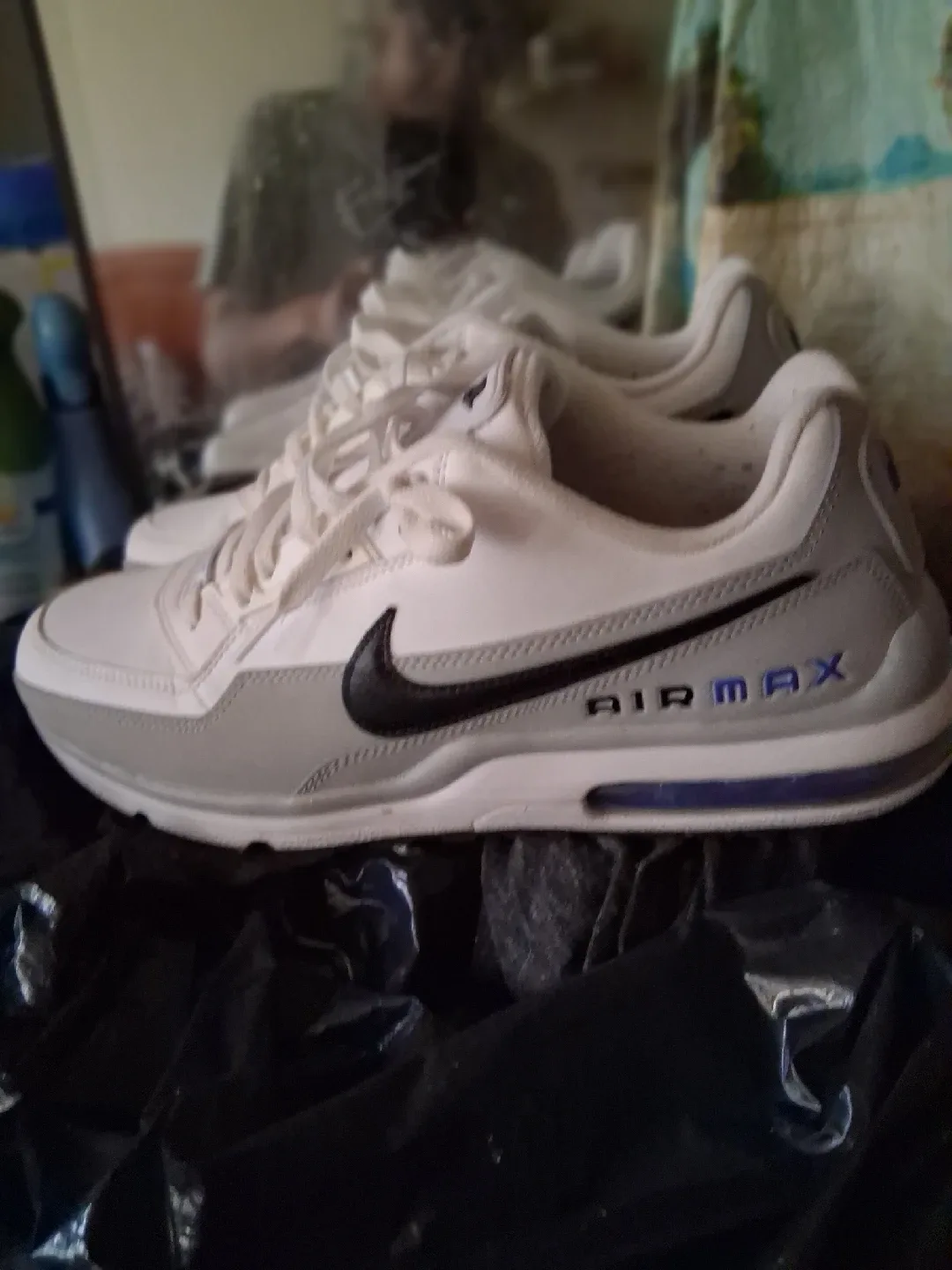 Nike Air Max LTD 3 White/Gray Sneakers image indicator(2)