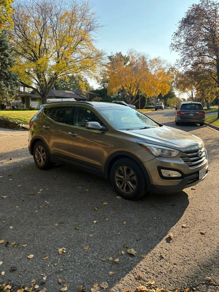 Hyundai Santa Fe SUV 2013 sport image indicator(2)